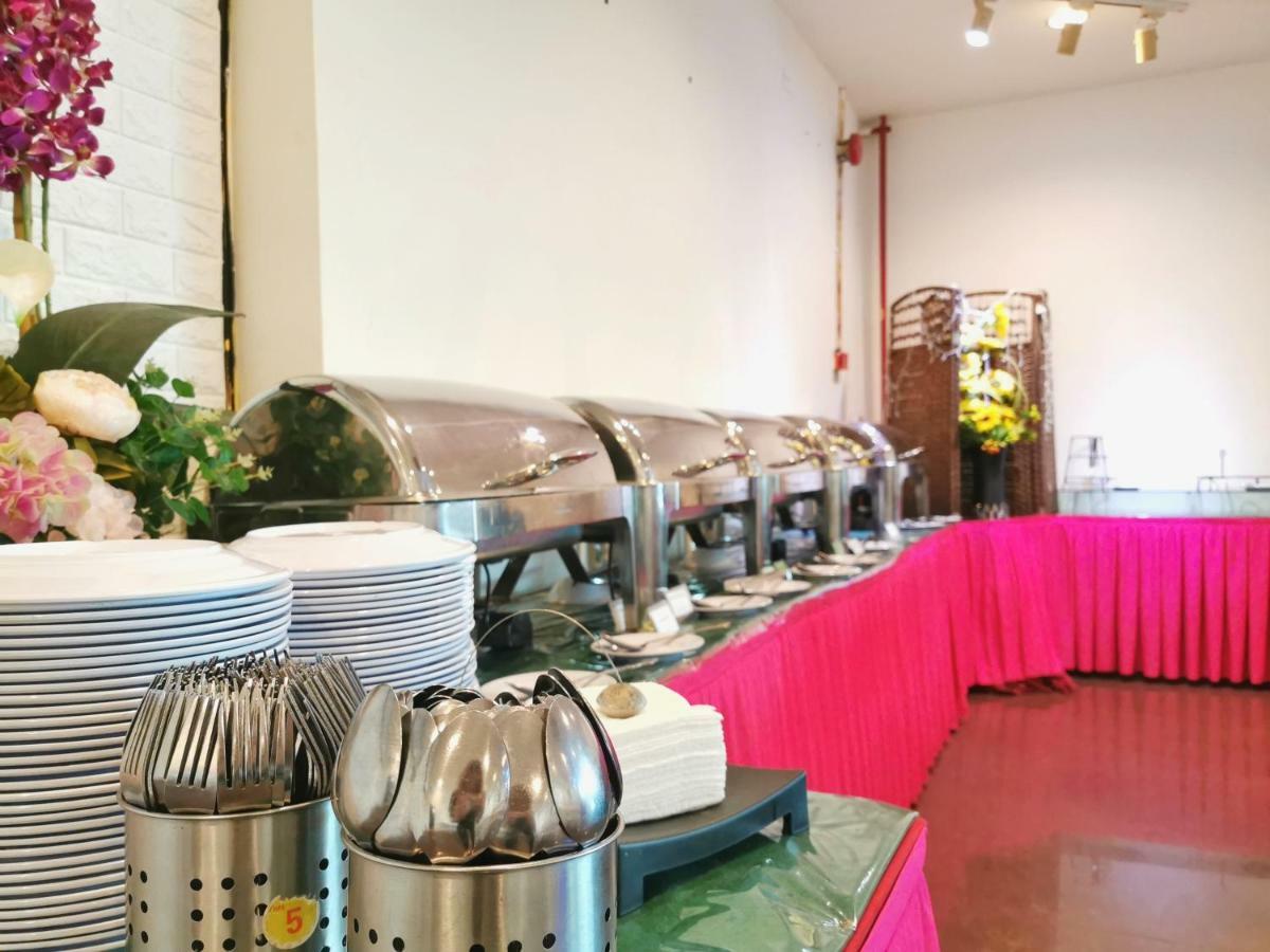 Merilton Hotel Sungai Petani Exteriör bild