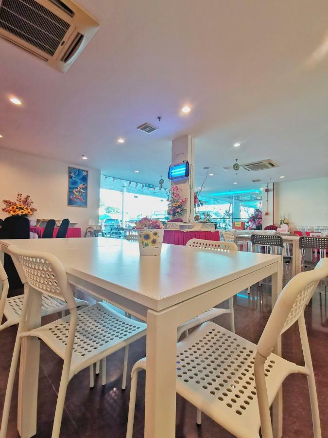 Merilton Hotel Sungai Petani Exteriör bild
