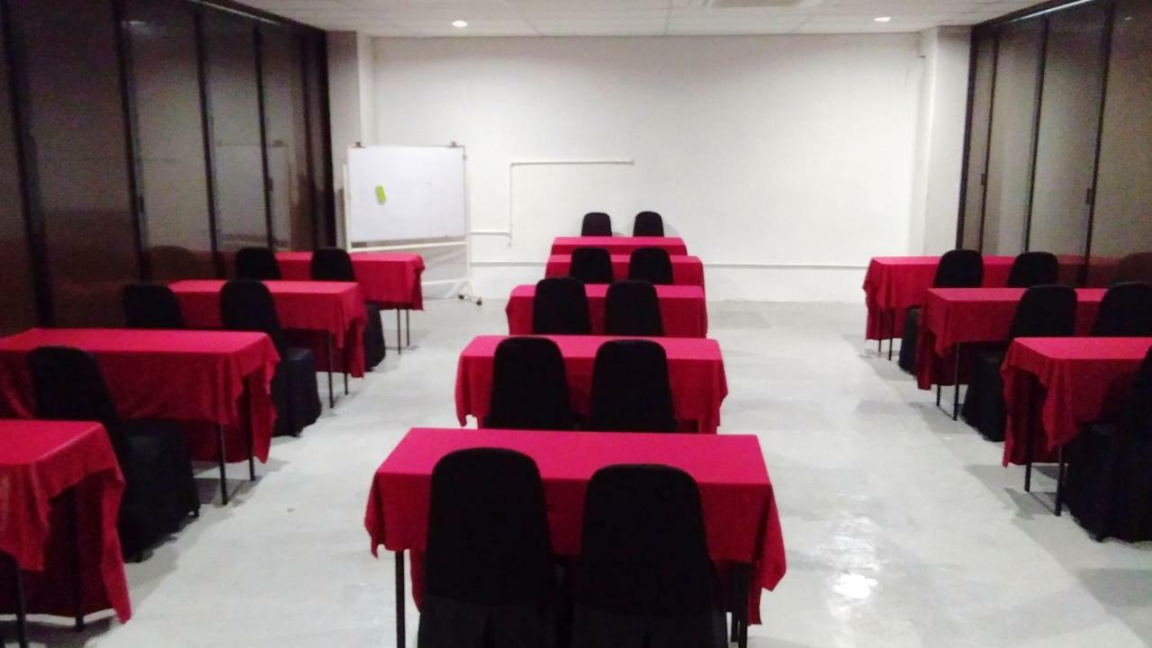 Merilton Hotel Sungai Petani Exteriör bild